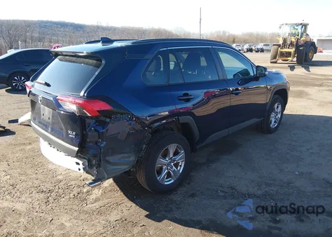 2023 Toyota Rav4 Xle из США, поврежденный, VIN 2T3P1RFV2PW336807